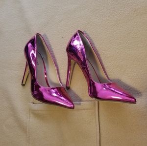 Call It Springs Fushia Pumps